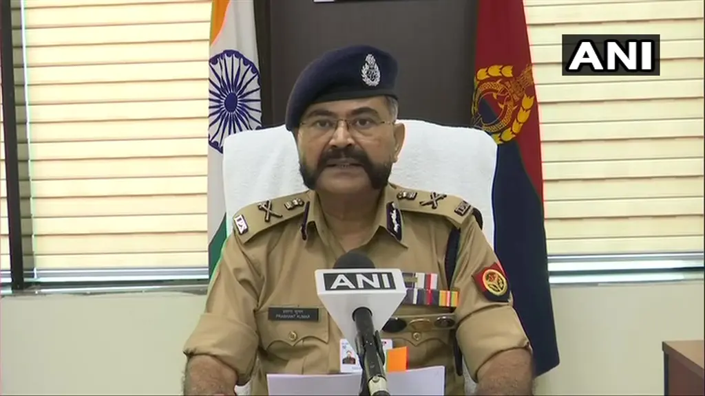 धर्मांतरण कराने वालों की तलाश में जुटी उत्तर प्रदेश की पूरी पुलिस, डीजीपी ने सभी जिलों को भेजे ये निर्देश