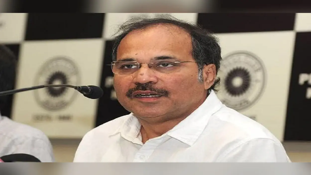 पश्चिम बंगाल: अधीर रंजन चौधरी ने ममता बनर्जी को लिखा पत्र, पेट्रोलियम उत्पादों पर करों में कमी की मांग