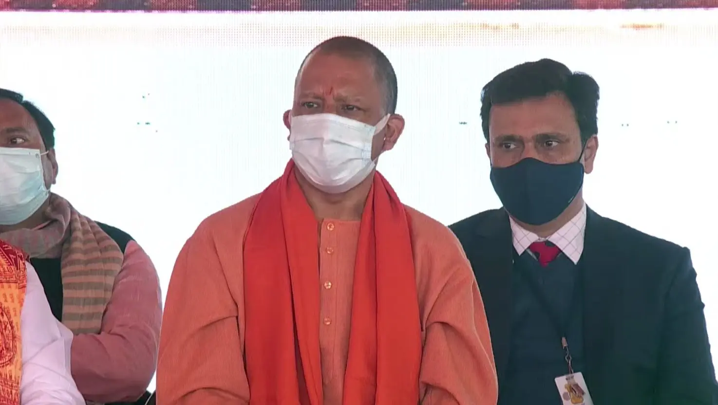 यूपी सरकार करा रही अखिलेश यादव का फोन टैप? सीएम योगी ने कहा- ‘खुद की करतूत याद आ रहा होगा’