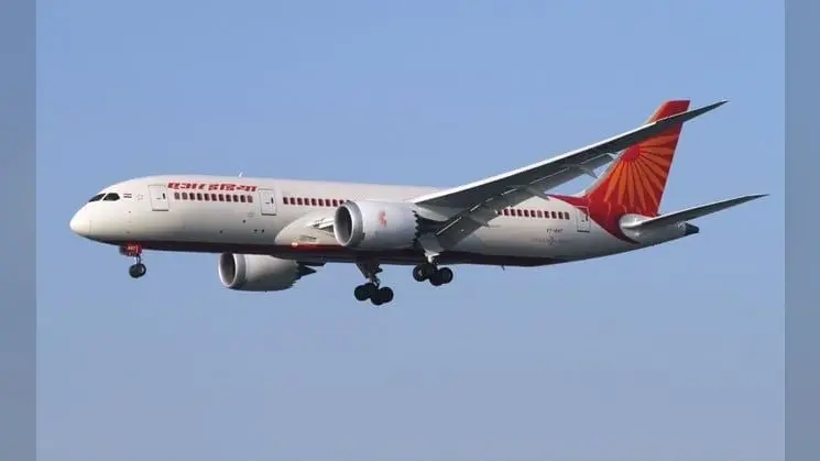 एयरलाइंस उद्योग पर ‘कोरोना’ संकट : रोज हो रहा 150 करोड़ का नुकसान, जून तक डूब जायेगी कई कंपनियां !