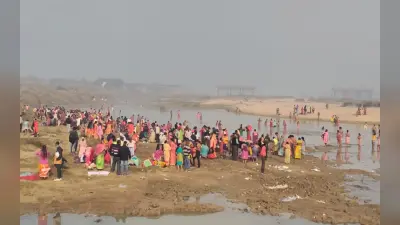 West Bengal: कवि जयदेव की जन्मभूमि पर उमड़े लाखों श्रद्धालु, अजय नदी में लगाई पुण्य की डुबकी