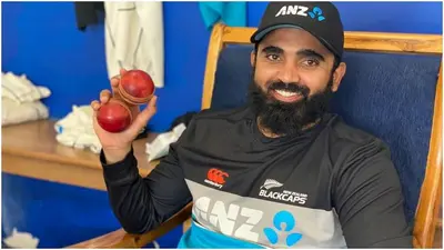 IND vs NZ: एजाज पटेल को ‘परफेक्ट 10’ के बाद राहुल द्रविड़ और विराट से मिला स्पेशल सम्मान, तस्वीरें हुईं वायरल