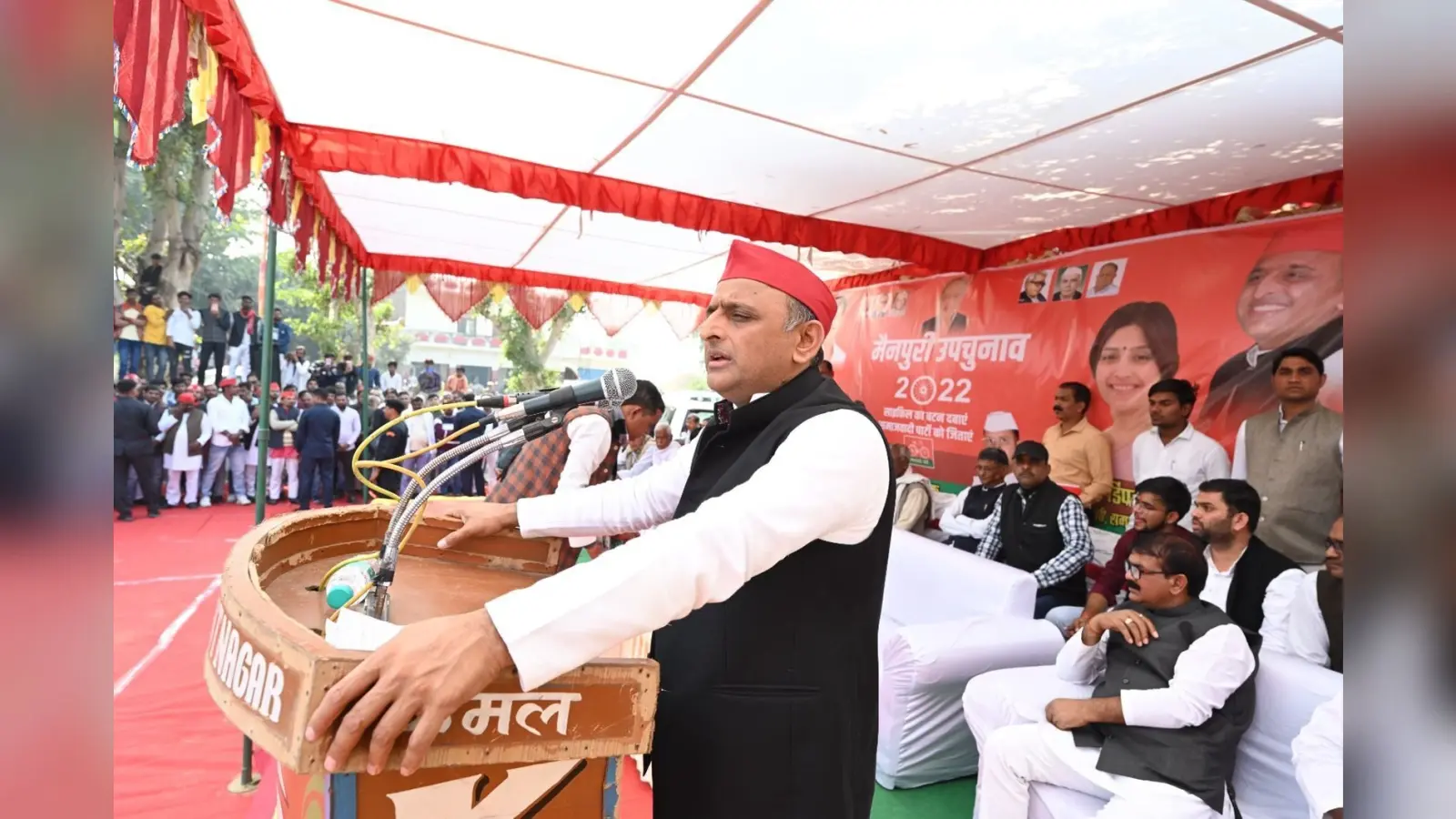 UP: शिवपाल की सुरक्षा में कटौती पर अखिलेश नाराज, बोले- आपत्तिजनक, चाचा पेंडुलम नहीं, ऐसा झूला झुलाएंगे…