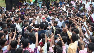 अखिलेश बोले- I-N-D-I-A में सीटें मांगने के बजाय दे रही सपा, मध्य प्रदेश विधानसभा चुनाव पर बातचीत के बाद फैसला