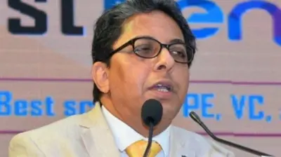 ममता बनर्जी के मुख्य सलाहकार आलापन बंद्योपाध्याय ने केंद्र के अधिकार को दी चुनौती