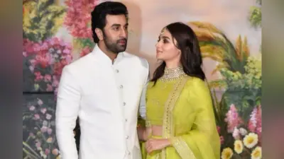 Alia Ranbir Break Up rumours : क्या ये तसवीर आलिया भट्ट का जवाब है…?