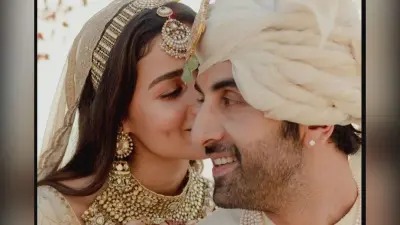 आलिया भट्ट और रणबीर कपूर की शादी को हुए एक साल, वेडिंग एनिवर्सरी पर रणबीर की सासू मां ने शेयर किया खास पोस्ट
