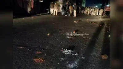गुजरात के वडोदरा में शोभायात्रा पर पथराव, एक शख्स घायल, आरोपियों की तलाश में पुलिस