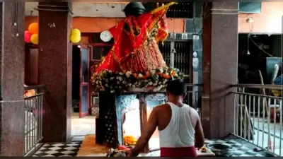अलीगढ़: मां ने बेटी को दी खौफनाक सजा, छह साल की मासूम को सैनिटाइजर से जिंदा जलाया, चोरी छिपे फिर किया ये काम..