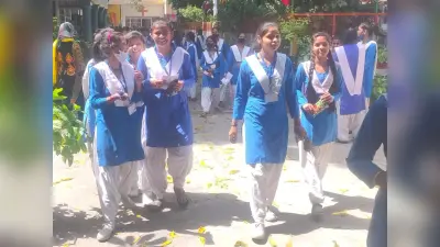 UP Board Exam: अलीगढ़ में पुलिस के हाथ लगे 9 मुन्नाभाई, 18 पर FIR, जानें कब होंगे प्रैक्टिकल