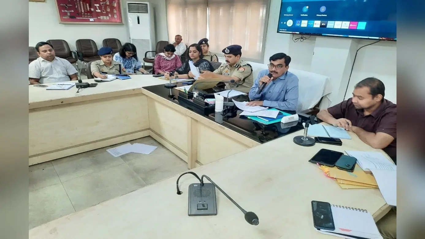 अलीगढ़: नगर निकाय चुनाव में रैली निकालने से पहले जिला प्रशासन से लेनी होगी अनुमति,17 अप्रैल से नामांकन