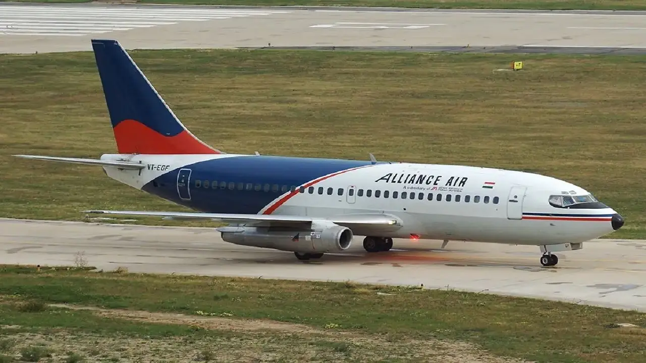 Alliance Air की कई उड़ानें तकनीकी कारणों से रद्द, यात्रियों ने जाहिर की नाराजगी