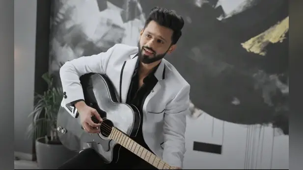 Aly Song Out: राहुल वैद्य ने रिलीज किया Aly सॉन्ग, अली गोनी और जैस्मिन भसीन की केमेस्ट्री ने जीता फैंस का दिल, VIDEO