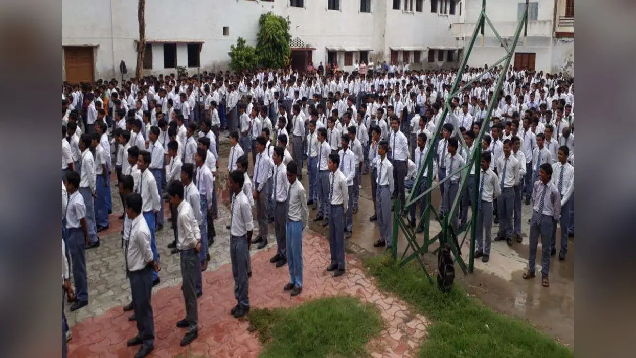 UP: लखनऊ में स्कूल बच्चों के हेल्थ इंश्योरेंस की अनूठी पहल, हर छात्र का बनाया जाएगा स्वास्थ्य रिपोर्ट कार्ड…