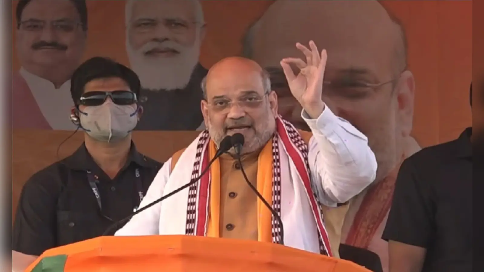 असम में अमित शाह ने साधा कांग्रेस पर निशाना,कहा- चुनाव के बाद दिखायी नहीं पड़ते राहुल गांधी