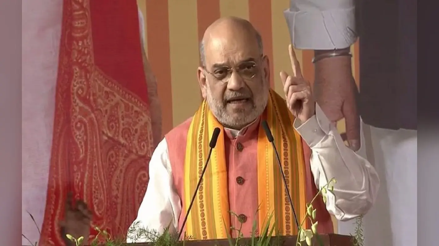 ‘बाबासाहेब अम्बेडकर के आदर्श, विचार हमारा मार्गदर्शन करते रहेंगे’, अमित शाह ने बाबासाहेब को दी श्रद्धांजलि