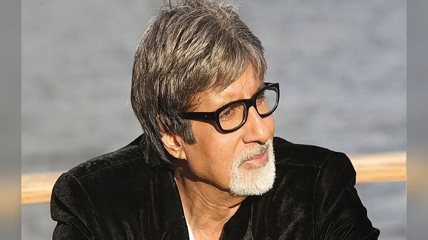 परिवार की खुशी के लिए अमिताभ बच्चन घर में करते हैं ये काम, KBC के मंच पर खुद किया खुलासा