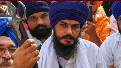 अमृतपाल सिंह के पिता तरसेम सिंह का बड़ा बयान, कहा- बेटे के साथ थे 5-6 लोग, इससे फौज नहीं बनती