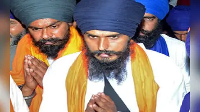 Amritpal Singh Arrested: अमृतपाल सिंह को लेकर विशेष विमान असम के डिब्रूगढ़ पहुंचा