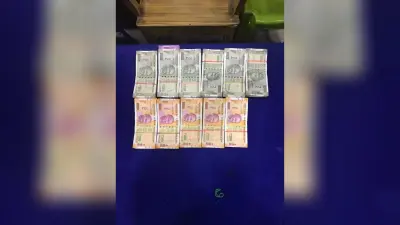 कोलकाता में चुनाव से पहले फिर चार लाख रुपये जब्त, एक गिरफ्तार, पुलिस कर रही है पूछताछ