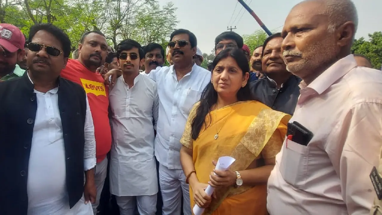 बिहार: पूर्व सांसद आनंद मोहन 15 दिनों के पैरोल पर जेल से बाहर, कहा- कानून के दायरे में रहकर ही करेंगे काम