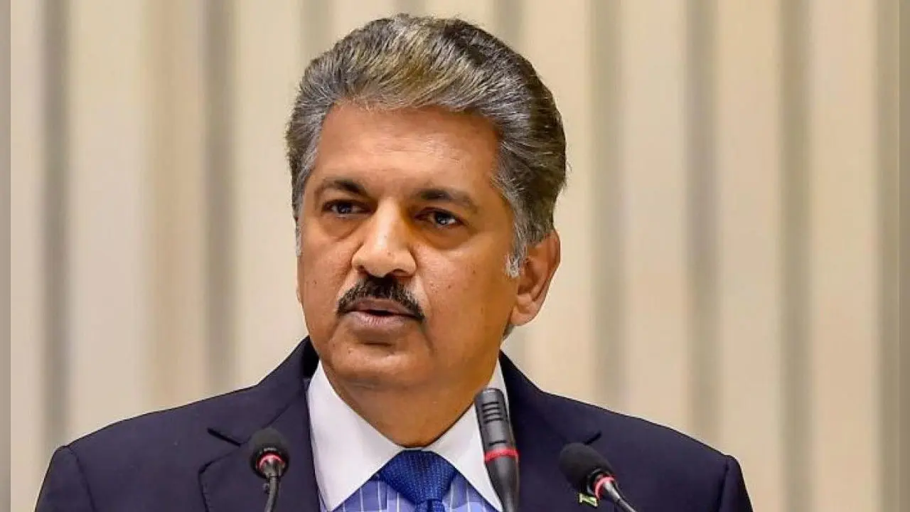 आनंद महिंद्रा ने ट्वीट किया आशुतोष राणा की कविता वाला वीडियो, कैप्शन में लिखी दिल को छू लेने वाली बात