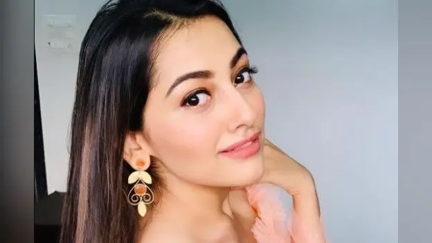 Anupama के सेट पर इस शख्स के सबसे ज्यादा करीब है ‘नंदिनी’, जानें अनघा भोसले के बारे में ये बातें