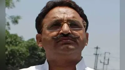 यूपी पुलिस का बड़ा एक्शन, बाहुबली विधायक मुख्तार अंसारी के करीबियों के बनवाए भवन को प्रशासन ने किया ध्वस्त