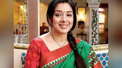 Anupama Spoiler Alert : बड़ा ट्विस्ट! पुलिस को लेकर आई राखी, राखी ने वनराज औऱ अनुपमा पर लगाया इतना बड़ा आरोप
