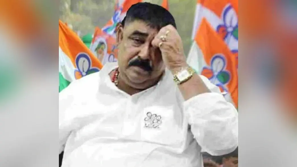 बीरभूम में चुनाव से पहले TMC मुश्किल में, अनुब्रत मंडल और चार रिश्तेदारों को आयकर विभाग का नोटिस