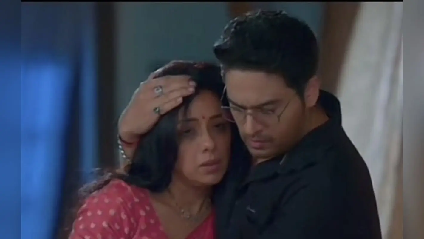 Anupama Upcoming Episode: अनुज-अनुपमा की सगाई में बापूजी की तबीयत हुई खराब, क्या पोस्टपोन होगी शादी