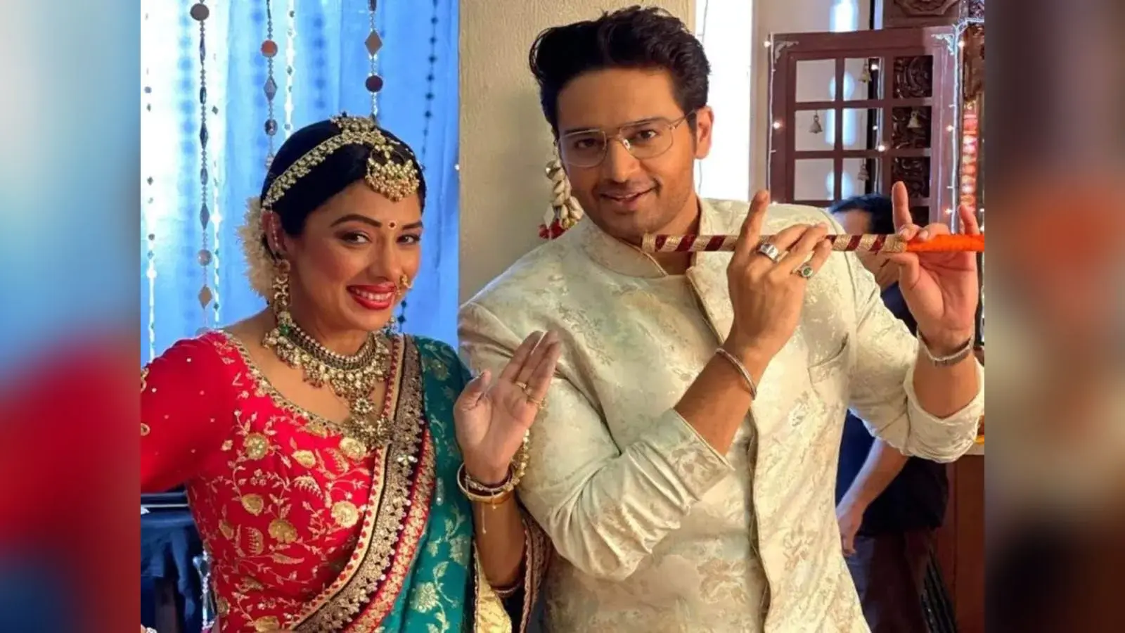 Anupama Spoiler Alert: शादी के बाद अनुपमा को मिला पति अनुज से ये तोहफा, नये घर में कपल का होगा स्वागत