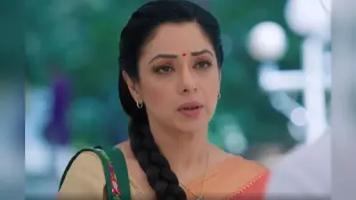 Anupamaa Spoiler Alert: अनुज को बचाने के लिए गुंडों से भिड़ी अनुपमा, शो में नयी लव स्टोरी की शुरुआत