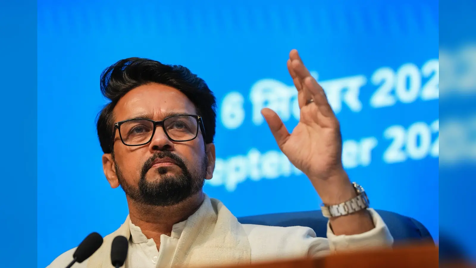 सनातन धर्म के ‘अपमान’ पर राहुल गांधी और उद्धव ठाकरे चुप क्यों ? अनुराग ठाकुर ने किया ये सवाल