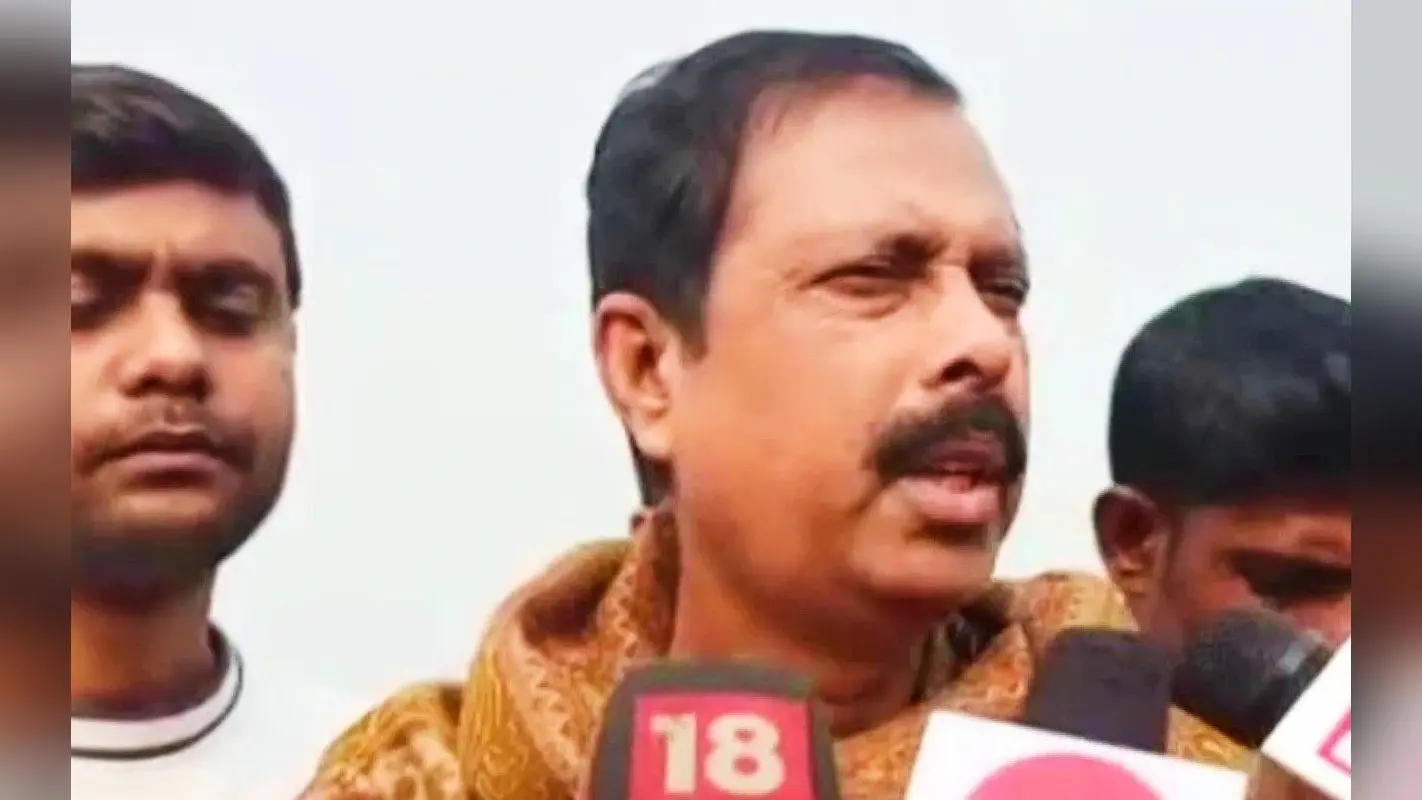 तृणमूल नेता के घर के पीछे मिले बम, अराबुल इस्लाम बोले- भांगर पर राज करने के लिए आईएसएफ ने की हत्या की साजिश