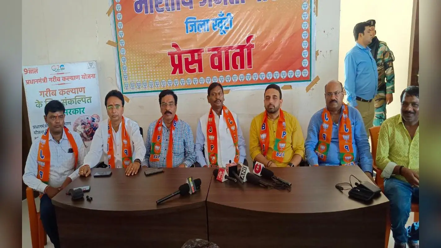 केंद्र सरकार की योजनाओं को जन-जन तक पहुंचाने पर जोर, अर्जुन मुंडा बोले- 2014 के बाद स्टार्टअप में बढ़ोतरी हुई