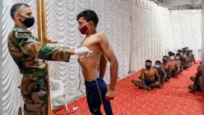 सेना भर्ती घोटाला : सैन्य अफसरों के रिश्तदारों तक पहुंचती रही घूस की रकम, पूरे देश में फैला है घोटालेबाजों का नेटवर्क, जानें पूरा मामला
