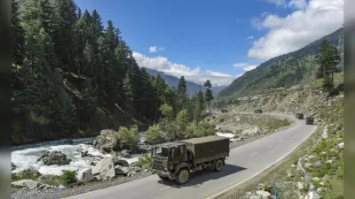 India China Tension : अब होगा युद्ध ? चीन ने LAC पर 60 हजार सैनिक किया तैनात, अमेरिका ने कह दी ये बात