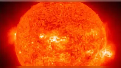 सूरज से उठा शक्तिशाली महाविनाशक तूफान जानिए धरती से कब टकरायेगा, वैज्ञानिकों ने दी चेतावनी