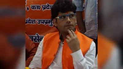 वाराणसी जेल में बंद विश्व हिंदू सेना के अध्यक्ष अरुण पाठक के खिलाफ ठगी की एफआईआर दर्ज