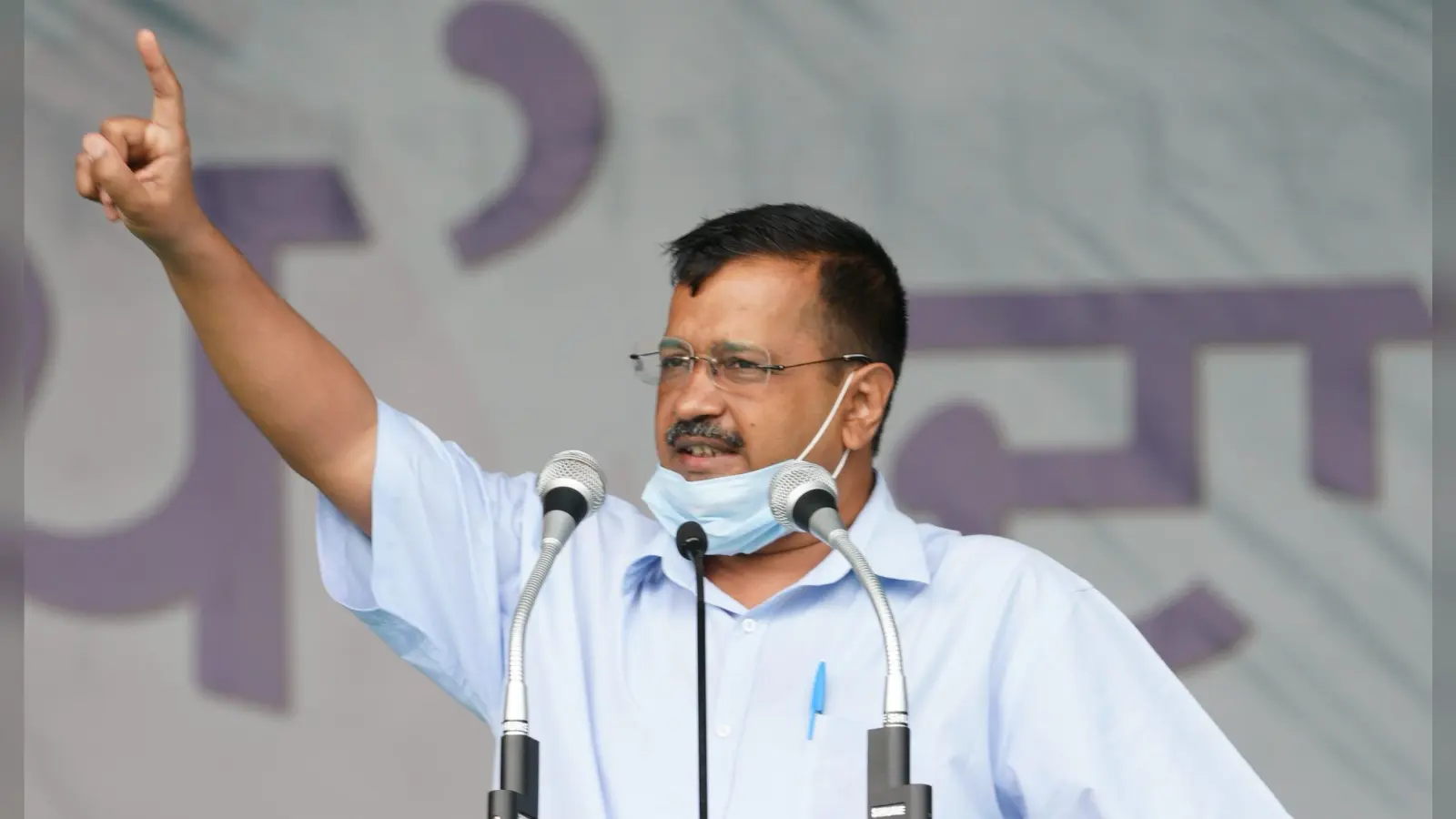 दिल्ली में कोरोना का खतरा बढ़ा, सीएम केजरीवाल ने बुलायी आपात बैठक