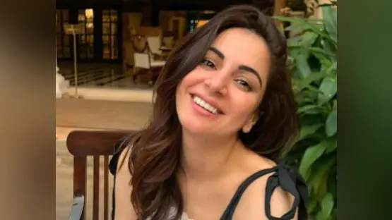 ‘Kundali Bhagya’ की ‘प्रीता’ ने व्हाइट मोनोकिनी में बिखेरा अपना जलवा, एक्ट्रेस के बोल्ड अंदाज पर फैंस फिदा
