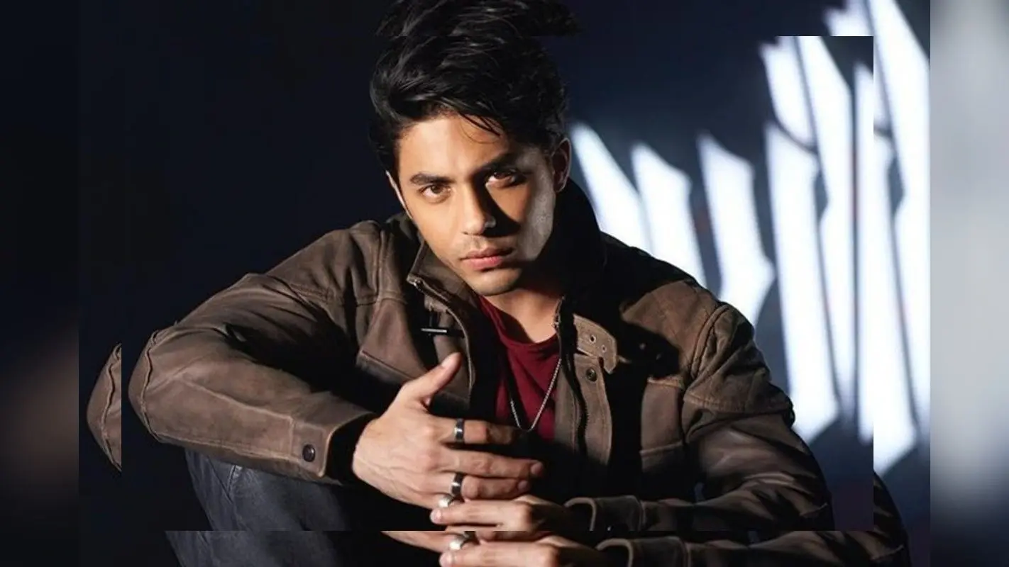 Aryan Khan Affairs: शाहरुख खान के लाडले आर्यन खान इन हसीनाओं को कर चुके हैं डेट, देखें लिस्ट