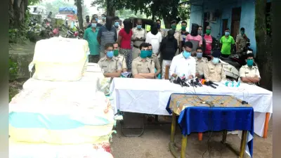 आसनसोल में 330 किलो गांजा के साथ 5 लोग गिरफ्तार, 6 दिनों के पुलिस रिमांड पर आरोपी