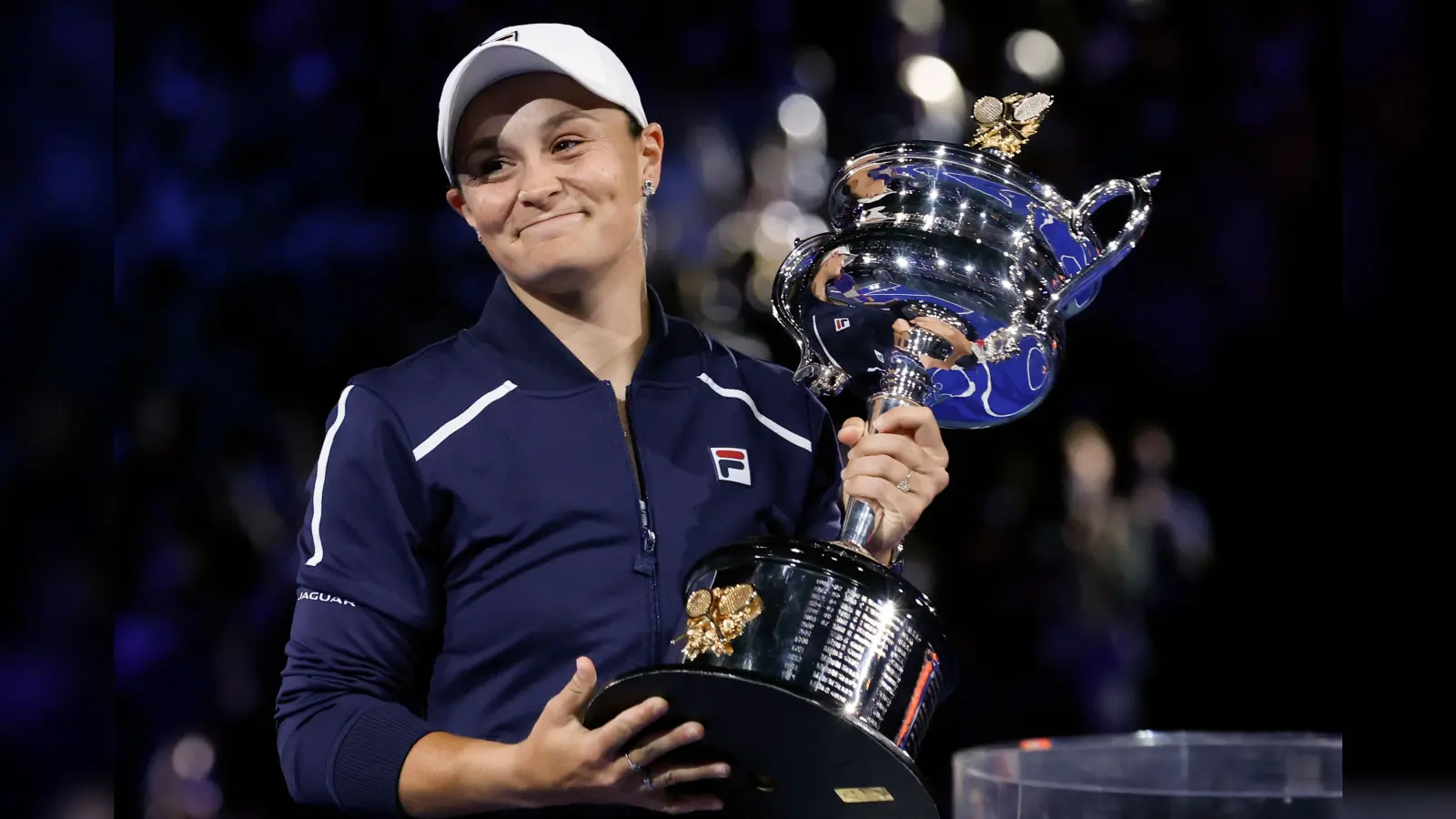 ऐश बार्टी दूसरी बार बनी WTA की सर्वश्रेष्ठ खिलाड़ी, एम्मा रादुकानू को भी खास सम्मान