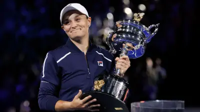 ऐश बार्टी दूसरी बार बनी WTA की सर्वश्रेष्ठ खिलाड़ी, एम्मा रादुकानू को भी खास सम्मान