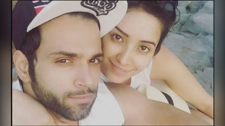 Asha Negi और Rithvik Dhanjani का 6 साल बाद Break Up!