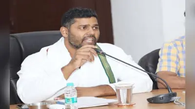 राजस्थान के खेल मंत्री अशोक चांदना पर फेंके गए जूते-चप्पल, सचिन पायलट पर लगाया ये आरोप