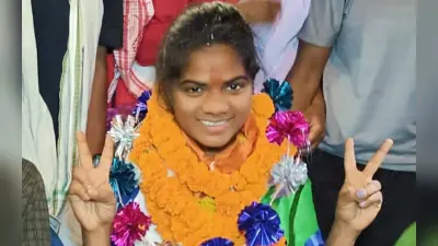 अष्टम का भव्य स्वागत, सोशल मीडिया बोला- समय की रेत पर छोड़ते चलो निशां, देखे तुम्हें जमीं देखे आसमां