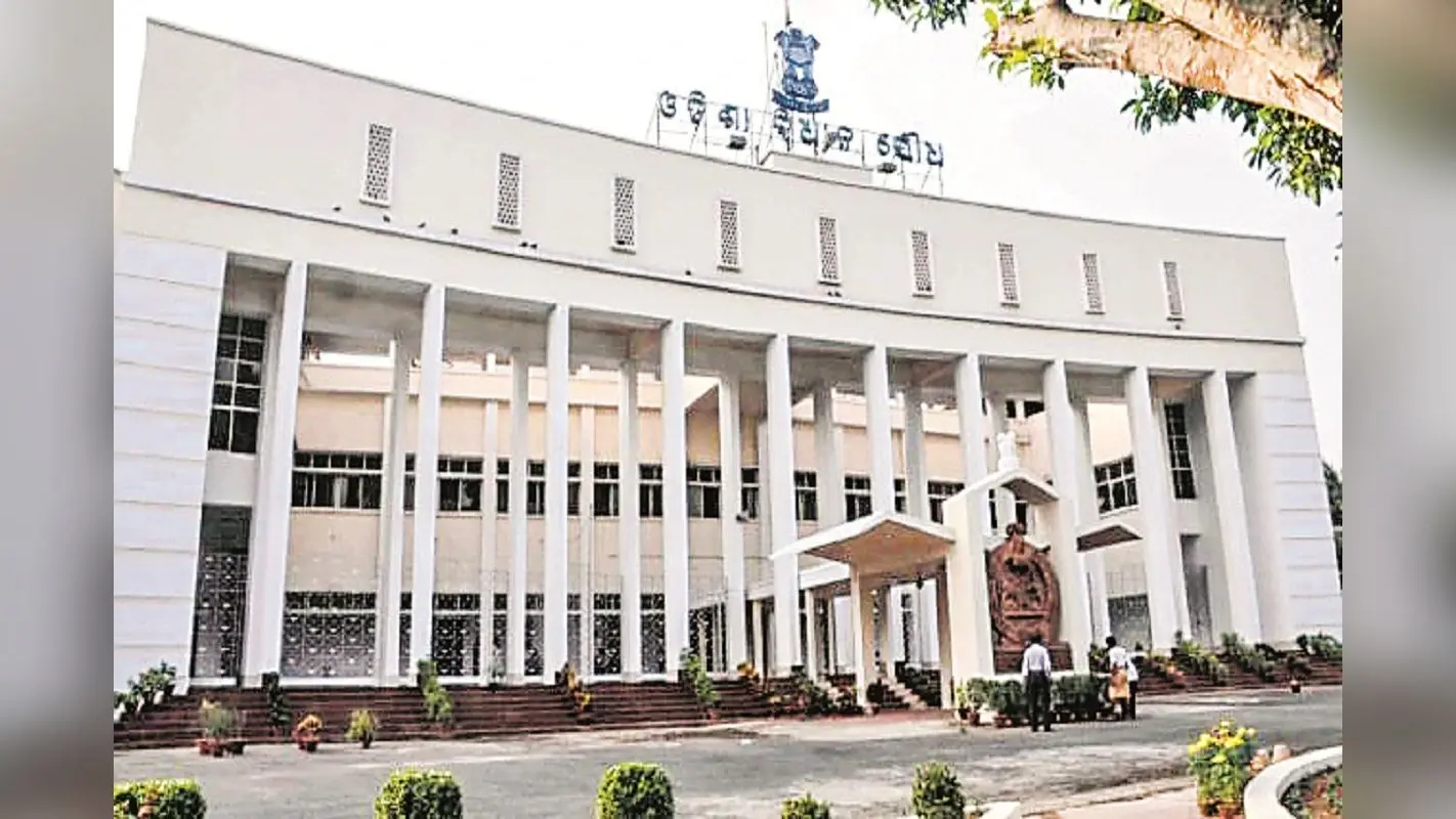 ओडिशा में 10वीं बोर्ड परीक्षा प्रश्न पत्र लीक के मुद्दे पर विधानसभा में हंगामा, सदन स्थगित